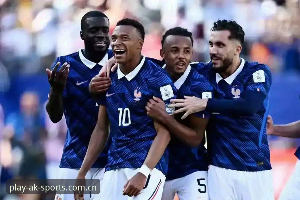 法国3-0伊拉克，姆巴佩追平世界杯纪录的四个关键数据